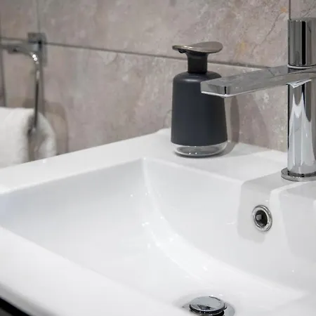 The Quadrant - The Ruskin 公寓 *