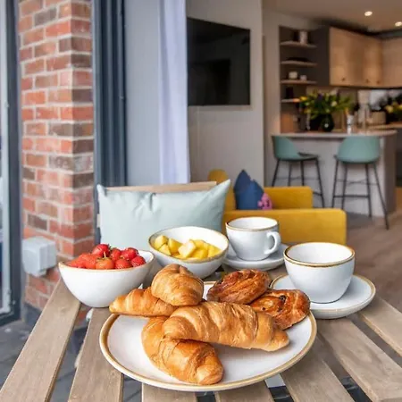 The Quadrant - The Ruskin Апартаменты *